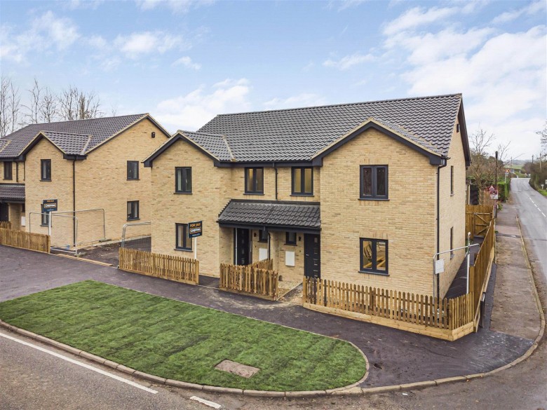 Click the photo for more details of London Road, Six Mile Bottom