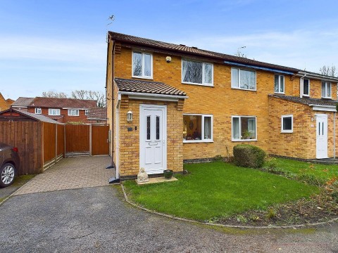 Click the photo for more details of Ellwood Close, Leicester