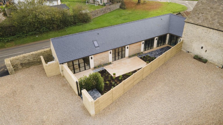 Images for Preston, Cirencester