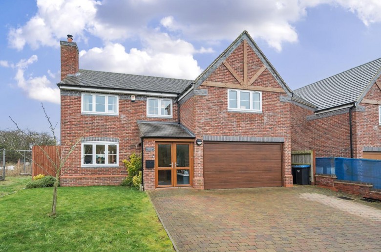 Click the photo for more details of Main Street, Ashby Parva, Lutterworth, LE17