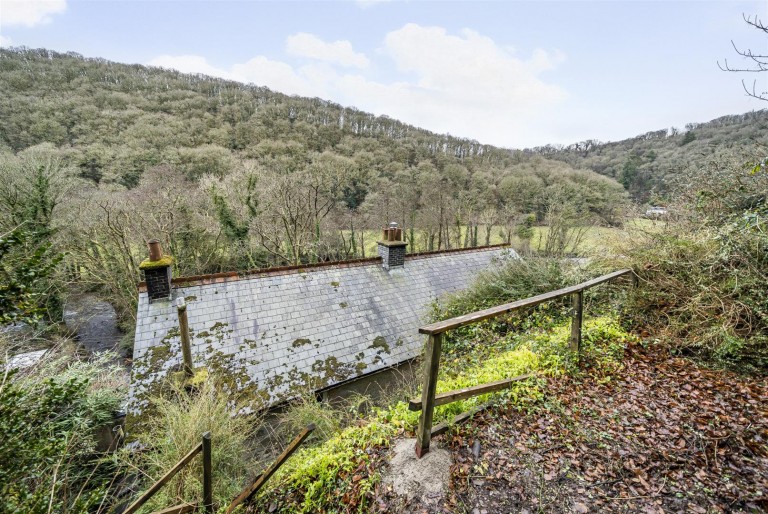 Images for 17 Northmoor Road, Dulverton