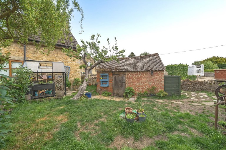 Images for Mill Lane, Stoke Bruerne, NN12