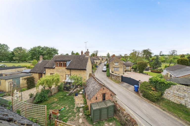 Images for Mill Lane, Stoke Bruerne, NN12