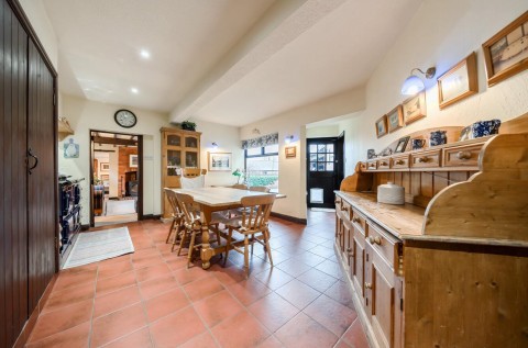 Click the photo for more details of Fir Tree Lane, Swinford, Lutterworth, LE17