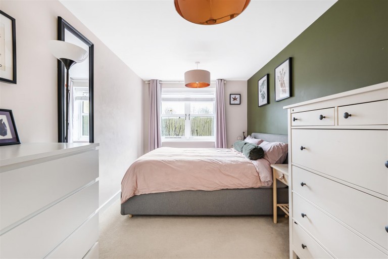 Images for Goodes Court, Royston