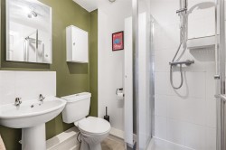 Images for Goodes Court, Royston