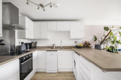 Images for Goodes Court, Royston