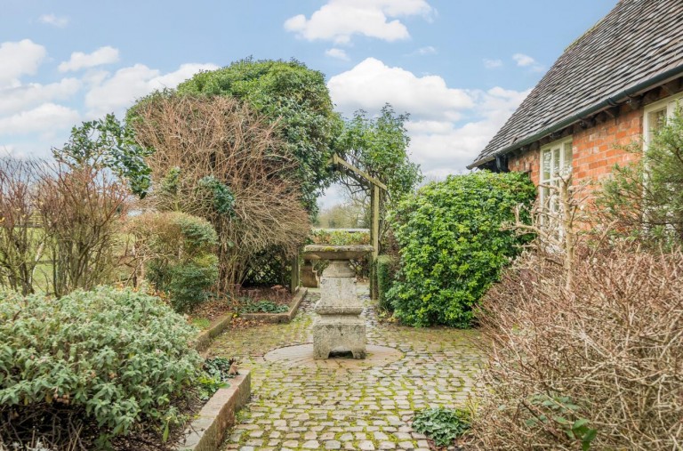 Images for Sketchley Old Village, Burbage, Hinckley, LE10