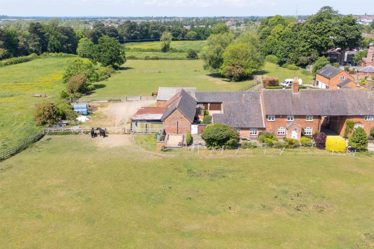 Images for Sketchley Old Village, Burbage, Hinckley, LE10