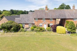 Images for Sketchley Old Village, Burbage, Hinckley, LE10