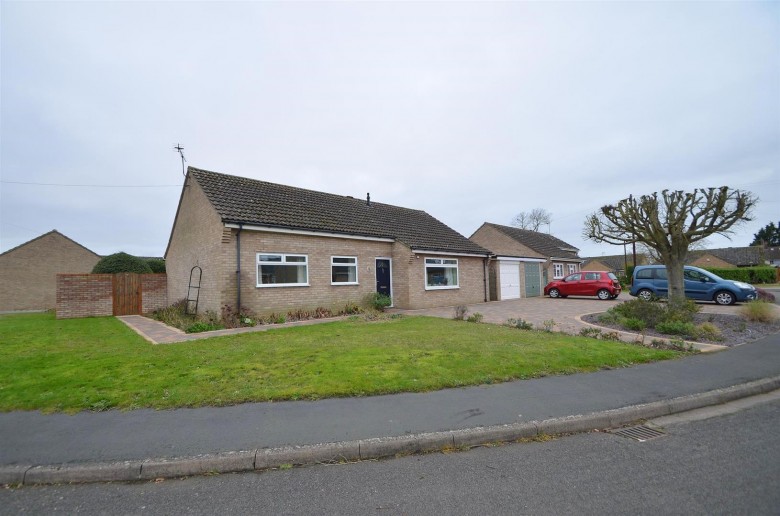Click the photo for more details of Canute Crescent, Ely