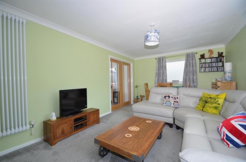 Click the photo for more details of Canute Crescent, Ely