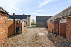 Images for Glebe Farm, Woodway Lane, Claybrooke Parva