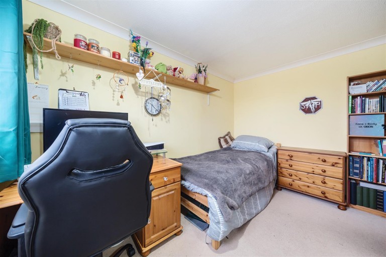 Images for Albermarle Drive, Grove, Wantage