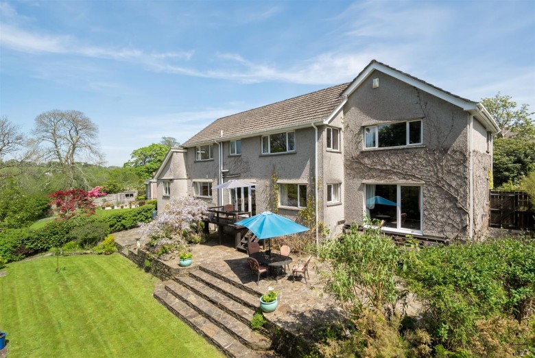 Click the photo for more details of Deer Park Crescent, Tavistock, Devon