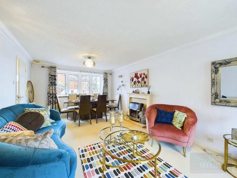 Images for Heythrop Close, Oadby, Leicestershire