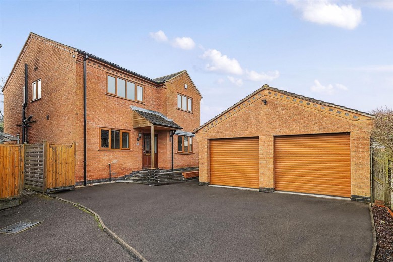 Click the photo for more details of Peckleton Lane, Desford, Leicester