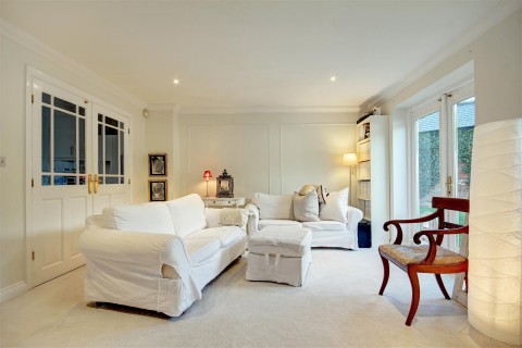 Click the photo for more details of Crown Close, Great Glen, Leicestershire