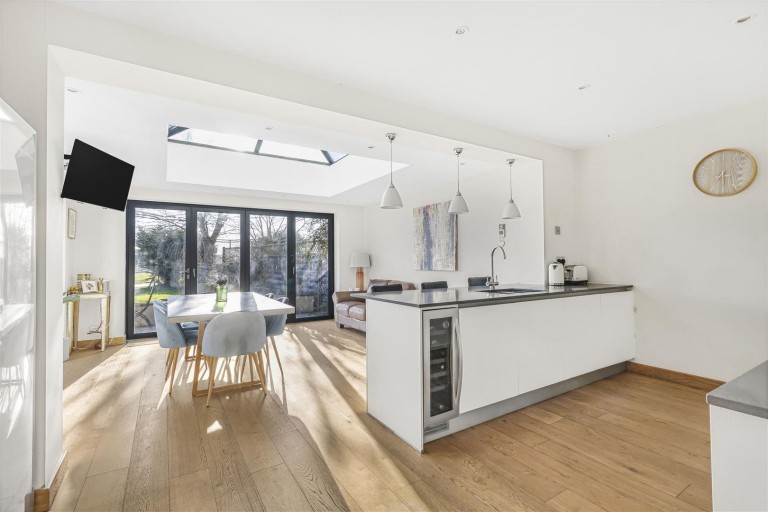 Images for Crawley End, Chrishall, Royston