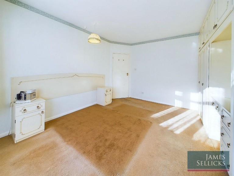 Images for Elizabeth Drive, Oadby, Leicestershire