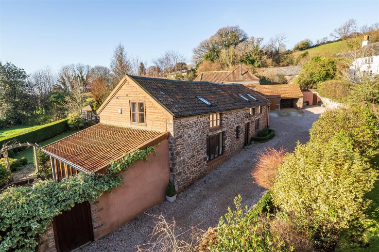 Click the photo for more details of Silverton, Exeter