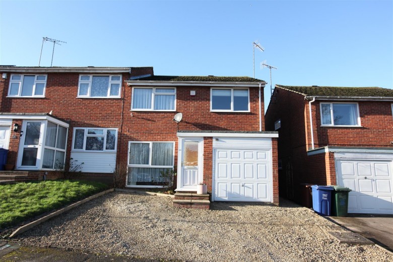 Click the photo for more details of Old Parr Close, Banbury