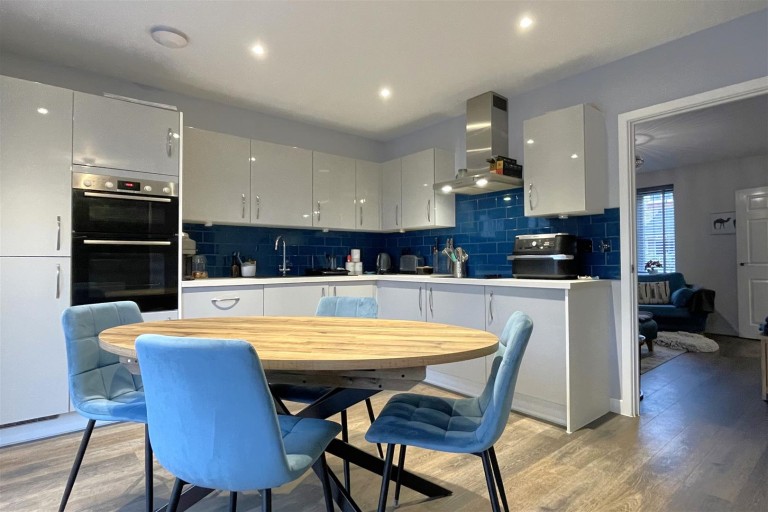 Images for Gamlin Close, Wellington