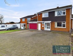 Images for Holmleigh Gardens, Thurnby, Leicestershire
