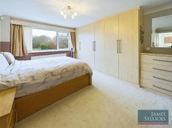 Images for Holmleigh Gardens, Thurnby, Leicestershire