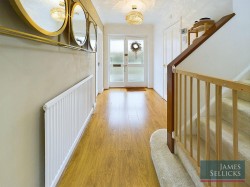 Images for Holmleigh Gardens, Thurnby, Leicestershire