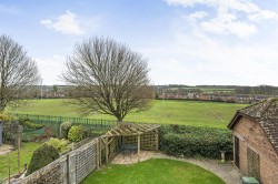Images for Buttercup Lane, Blandford Forum