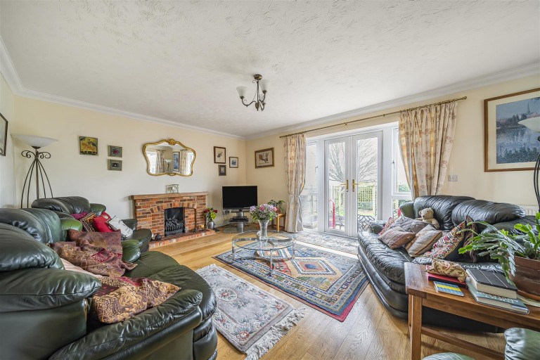 Images for Buttercup Lane, Blandford Forum