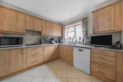 Images for Buttercup Lane, Blandford Forum