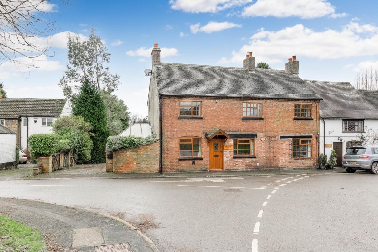 Click the photo for more details of Burton Hastings, Warwickshire, CV11