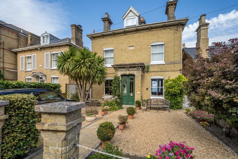 Images for Cowes, Isle of Wight