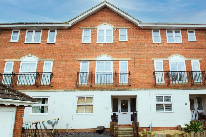 Click the photo for more details of Howard Close, Haverhill