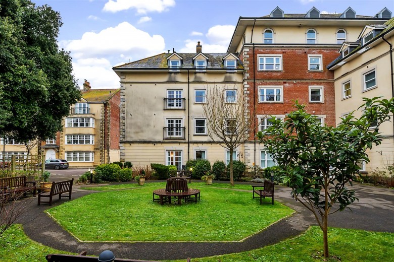 Click the photo for more details of Somerleigh Road, Dorchester