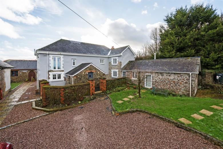 Click the photo for more details of Langtree, Torrington