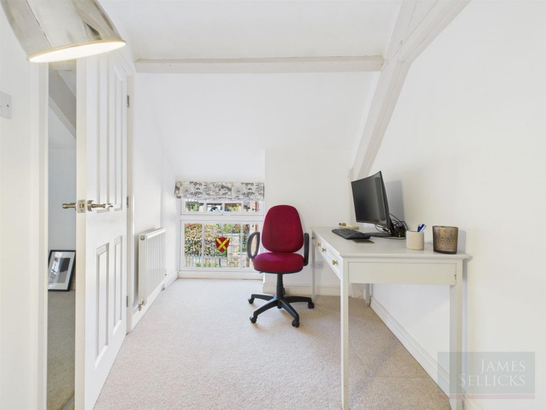 Images for Primrose Cottage, Hunting Lodge Mews, Cottingham, Market Harborough