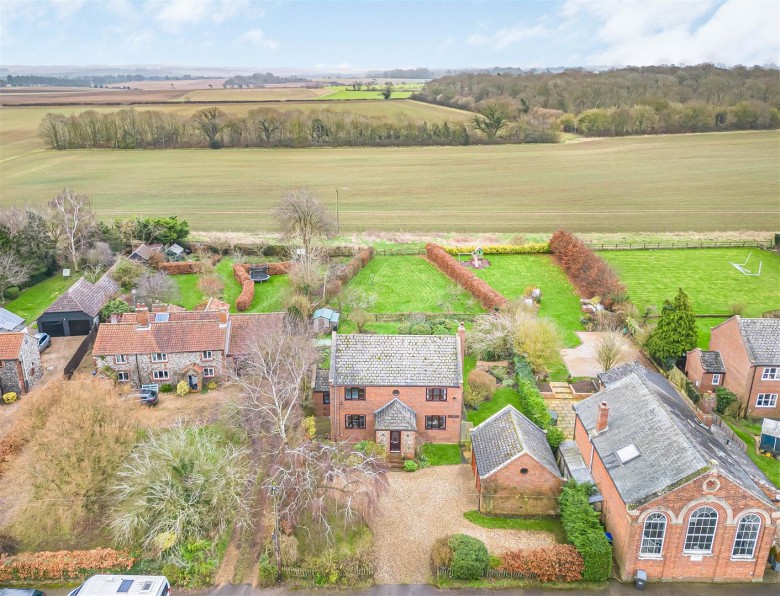 Click the photo for more details of Middle Green, Higham