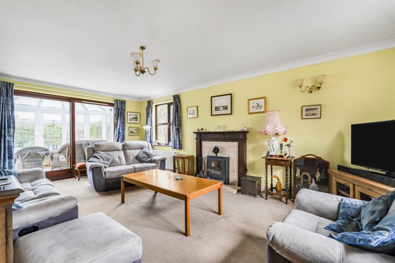 Images for Middle Green, Higham