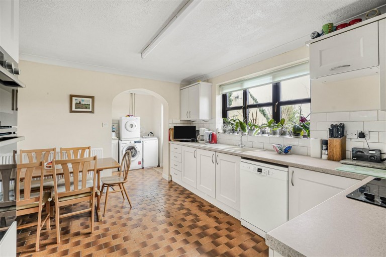 Images for Middle Green, Higham
