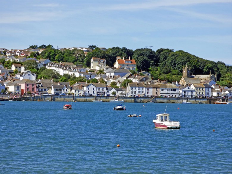 Click the photo for more details of Meeting Street, Appledore