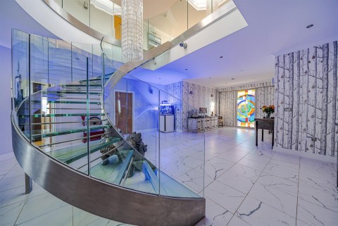Click the photo for more details of Tors View, Westward Ho!, Bideford