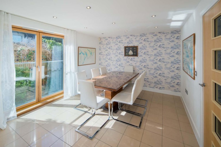 Images for Cowes, Isle Of Wight