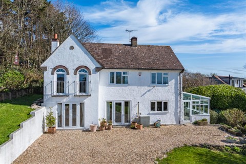 Click the photo for more details of Sun Lane, Morcombelake, Bridport