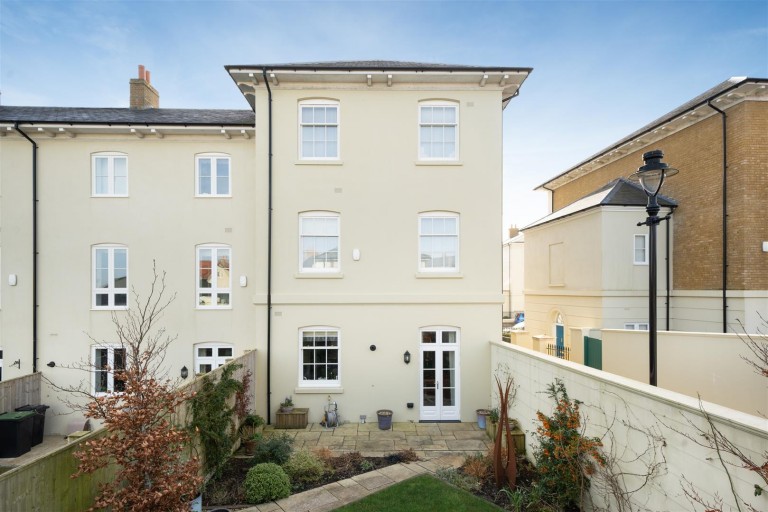 Images for Crown Street East, Poundbury