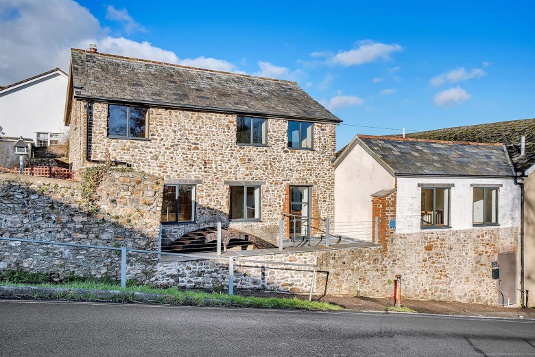 Click the photo for more details of King Street, Honiton