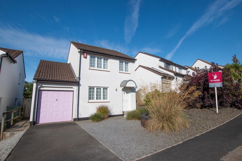 Click the photo for more details of Bramble Walk, Roundswell, Barnstaple