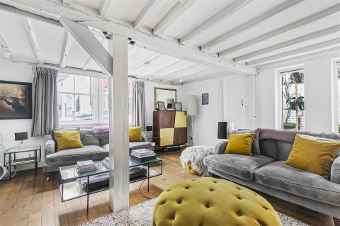 Click the photo for more details of New Street, Henley-On-Thames